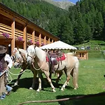 La Tresenda And Mountain Farm Hotel