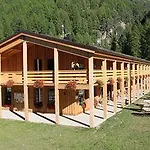 Hotel La Tresenda And Mountain Farm