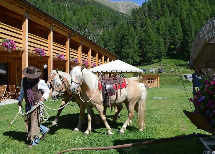 La Tresenda And Mountain Farm Hotel
